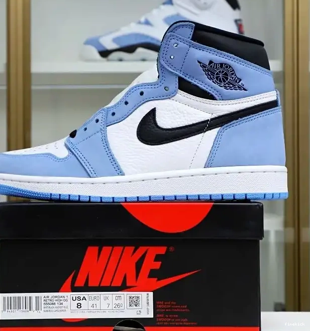 1 HIGH RETRO 'UNIVERSITY AIR JORDAN OG 0413